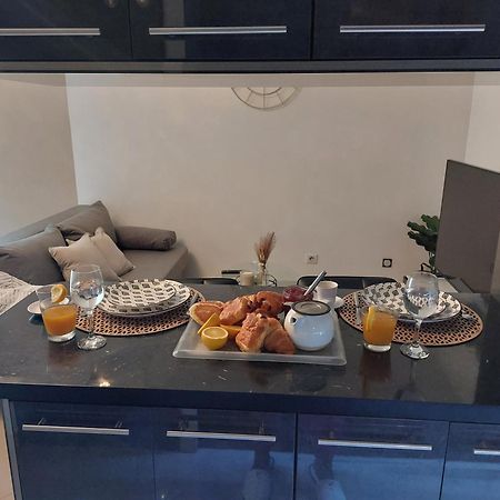The Heynyss'Grace Apartment Savigny-sur-Orge Exterior foto